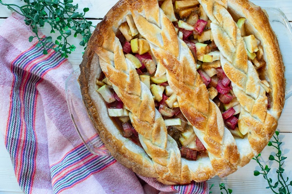 Rhubarb Apple Pie Sweetened with Molasses