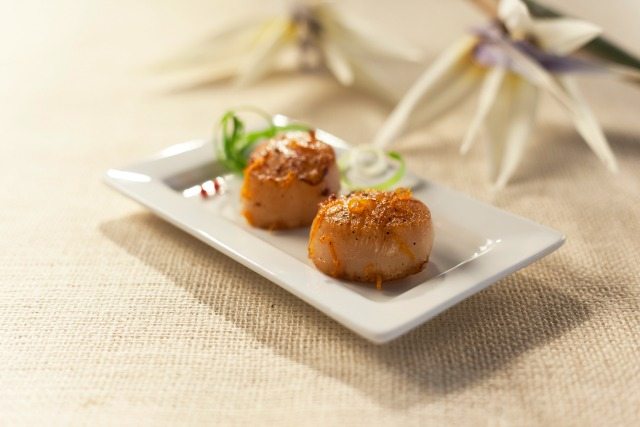 molasses glazed scallops