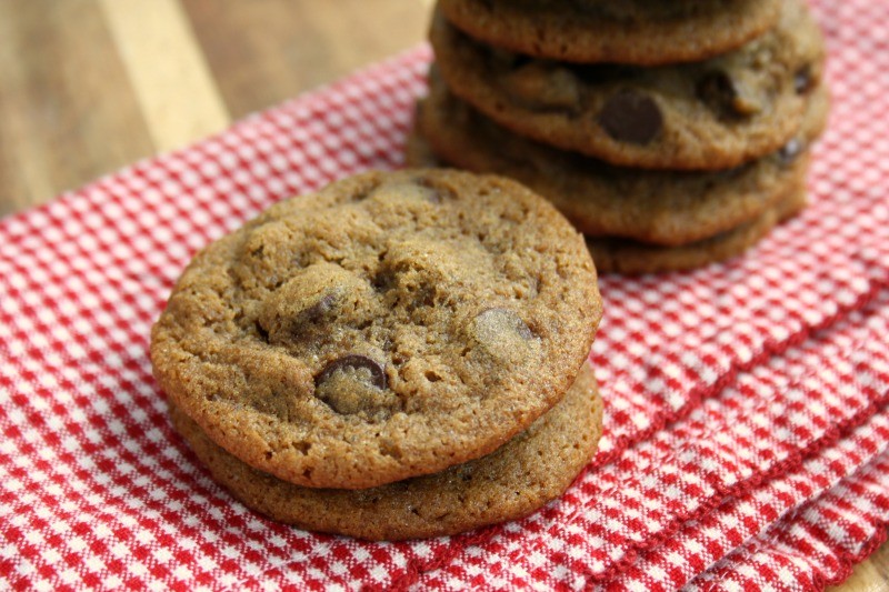 chewy molasses chocolate chip cookies