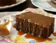 sticky toffee pudding with rich toffee sauce