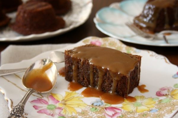 sticky toffee pudding with rich toffee sauce