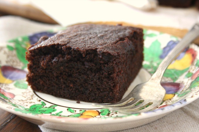 chocolate beet cake is refined sugar free