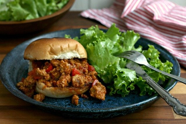 Turkey Sloppy Joes: a Friday night supper that's easy to throw together. This contemporary version is healthier and more flavourful than your typical Sloppy Joes