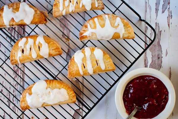 hand pies with cherry filling